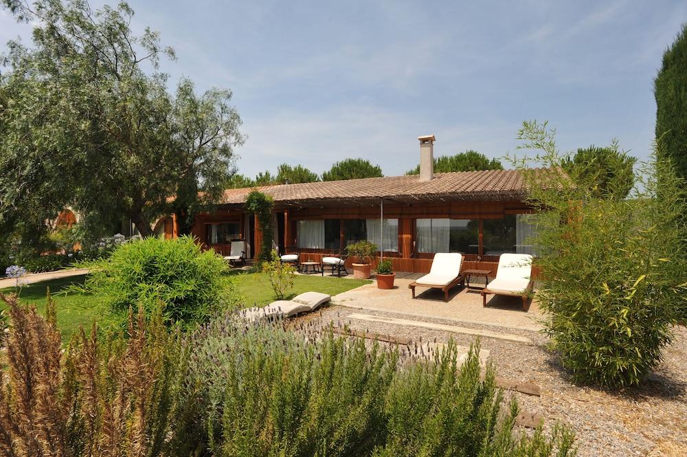 Mas Falgarona Hotel Boutique & Spa Avinyonet de Puigventós Εξωτερικό φωτογραφία