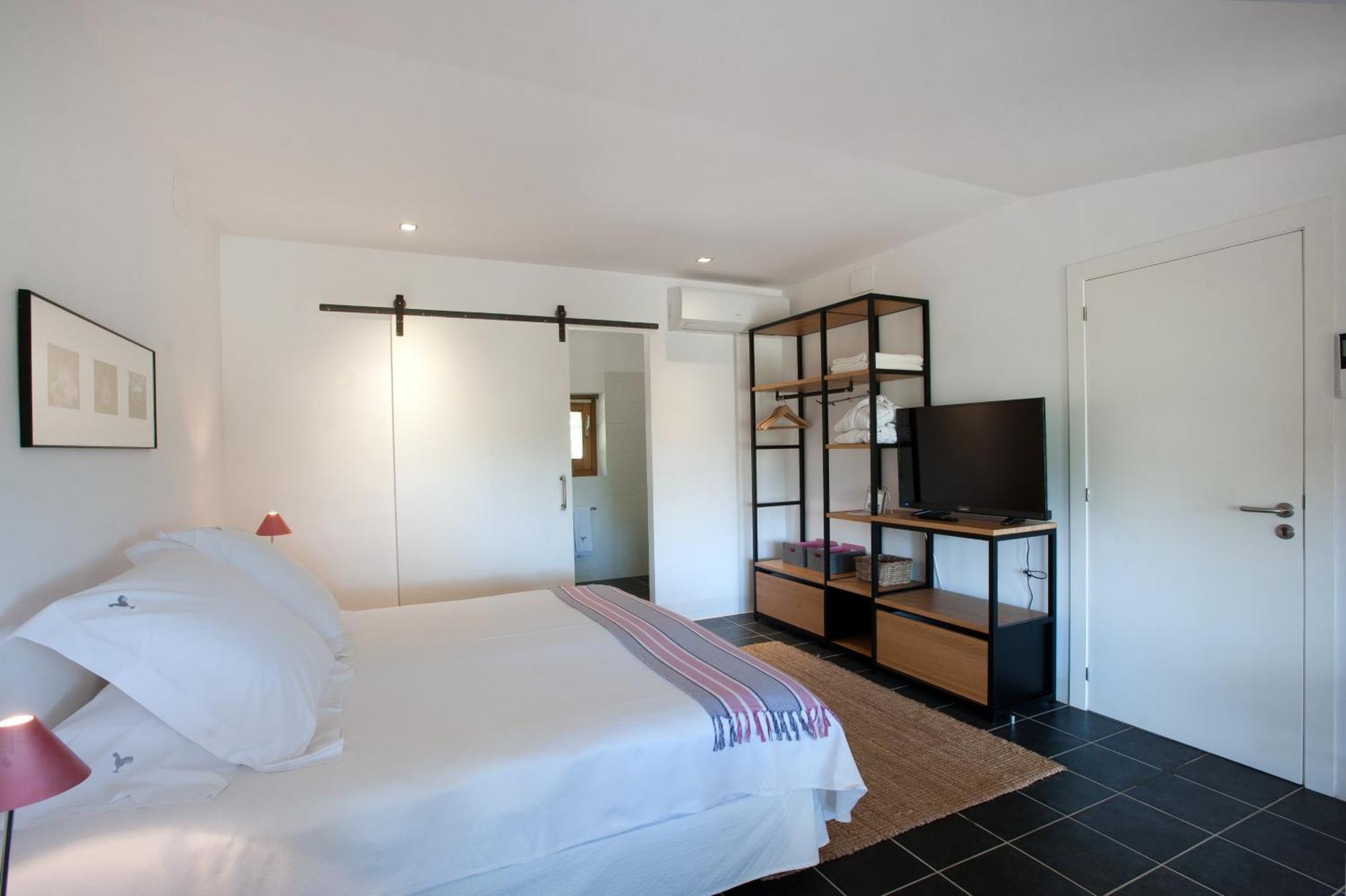 Mas Falgarona Hotel Boutique & Spa Avinyonet de Puigventós Εξωτερικό φωτογραφία